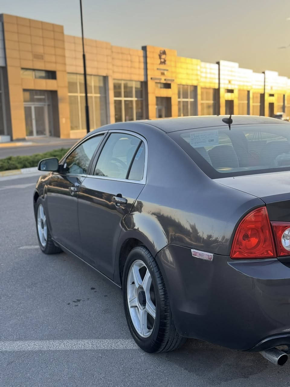 سلاو شۆفرلێت مالیبۆ
مۆدیل ٢٠١١ 
گێر مەکینە کارەبایی تەبرید هەمووی بەشەرت 
سۆنەرم داناوە بەبێ و دەعم و قرچ 
هەموو گیانی بەشەرت 
نرخ ٧٣$ معامەلەیەکی کەم
***********
***********

شفروليت ماليبو
كير و محرك بشرط 
تحويل وكالة بشرط 
سعر٧٣$ مجال قليل
***********
***********
