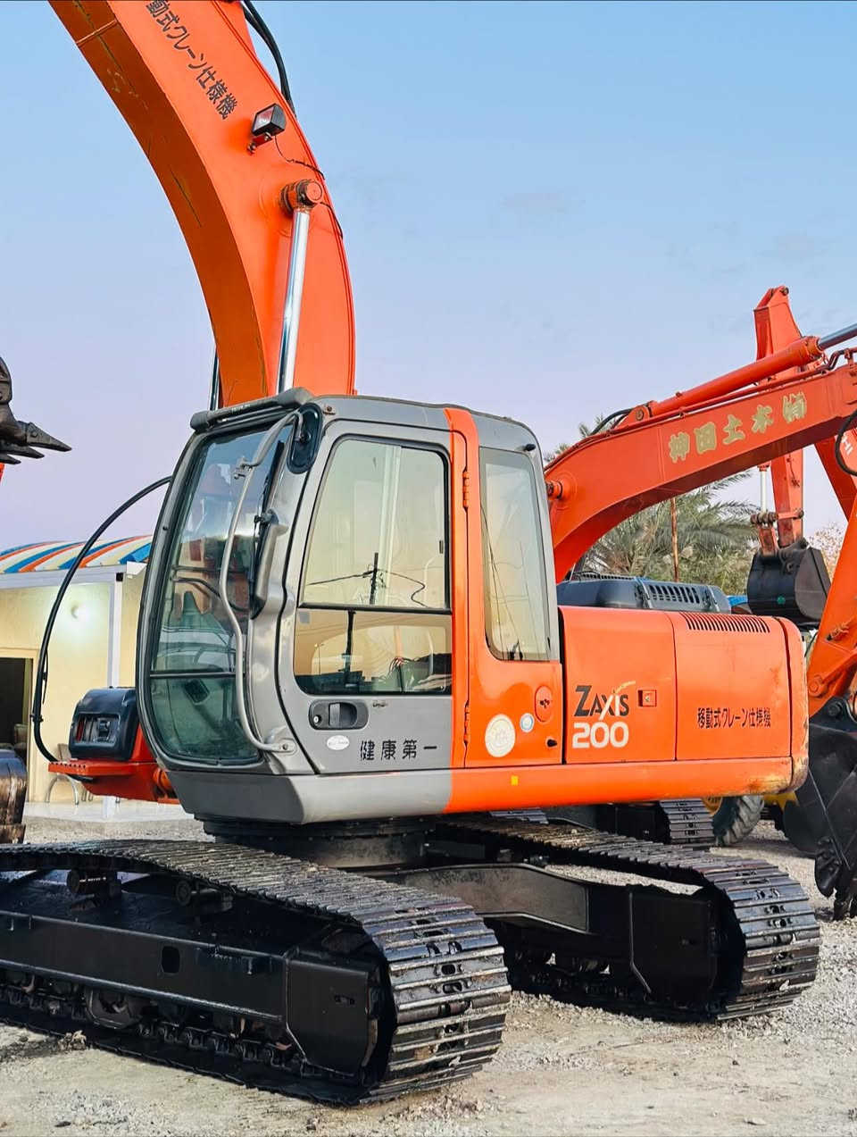 عـــلى بـركةَ الله
#يتـوفر لدى عباس فاضل الكرعاوي 📌
        لتجاره الآليات الثقيله ❓
          
      

-فقط لعشاق الجديد والمميز 
زت _200✅ 
-وارد اليابان مكفوله كفاله عامه - 
موديل2004🔥
ZAXIS-Z_200_200

#فول مواصفات بسعر مناسب 📌📌
#كلشي وضع شركه ☑️
#مرقم بابل  

عنوان الشركه (بابل الشوملي📍 حي الصناعي)

#الاستفسار***********
#الاستفسار0781503080وتساب
