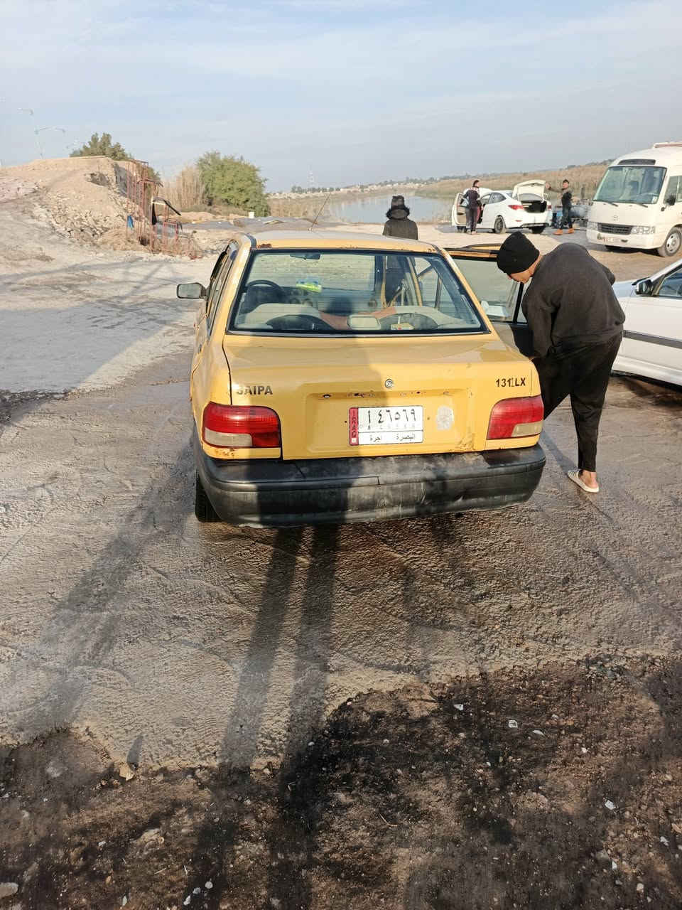 السلام عليكم سايبه للبيع موديل 2012 اتكفل بشرعيه واتكفل بلغرامات خط وبحث  تحويل مباشر السعر 14ورقه للشراي مشروع وطني مكاني واسط هذا رقمي اتصل  ***********
