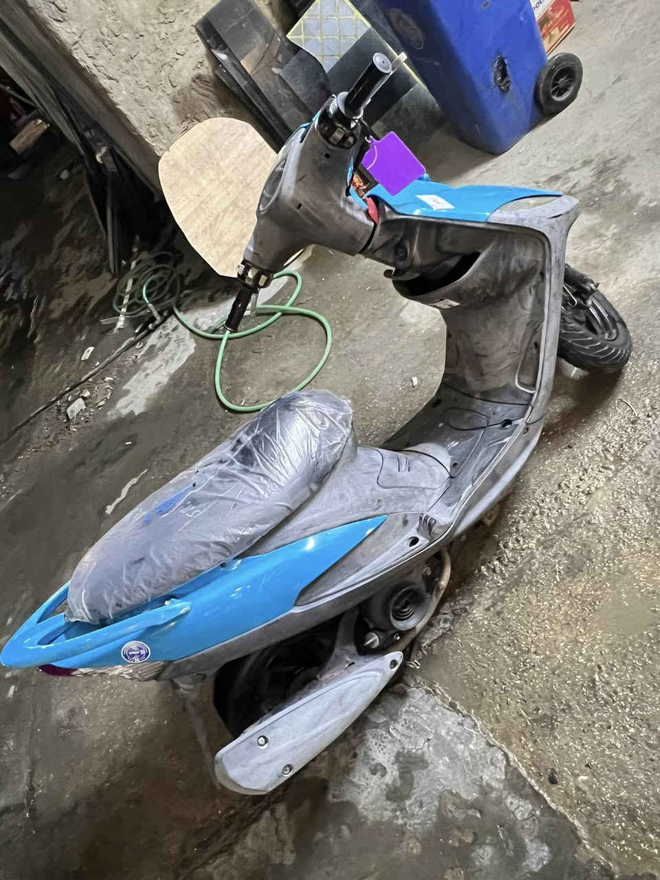 ماكس عدله بلاديه ختم واحد ويه مكينه طالعه من معرض الحريه دراجه دهن كله موتل وبانزين محسن دراجه ممتعوبه ابد  من شغل للبيت  مكاني بغداد بياع 1050 قفل ممتواجد خاص خابرني وتامر ***********
