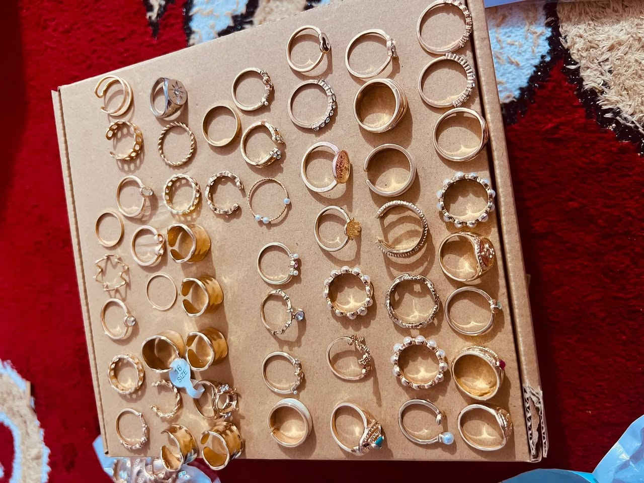 عرض اليوم فقط باجر هيج وقت يرجع لسعره 
200 محبس شي ان مشكل بدال ال50 الف صارن ب35الف وتوصيلهن مجاني يلا بعد شتردون 😁🔥


**إذا كنت صاحب هذا الإعلان وتريد حذفه لأي سبب، رجاءا أرسل رسالة إلى الدعم الفني**