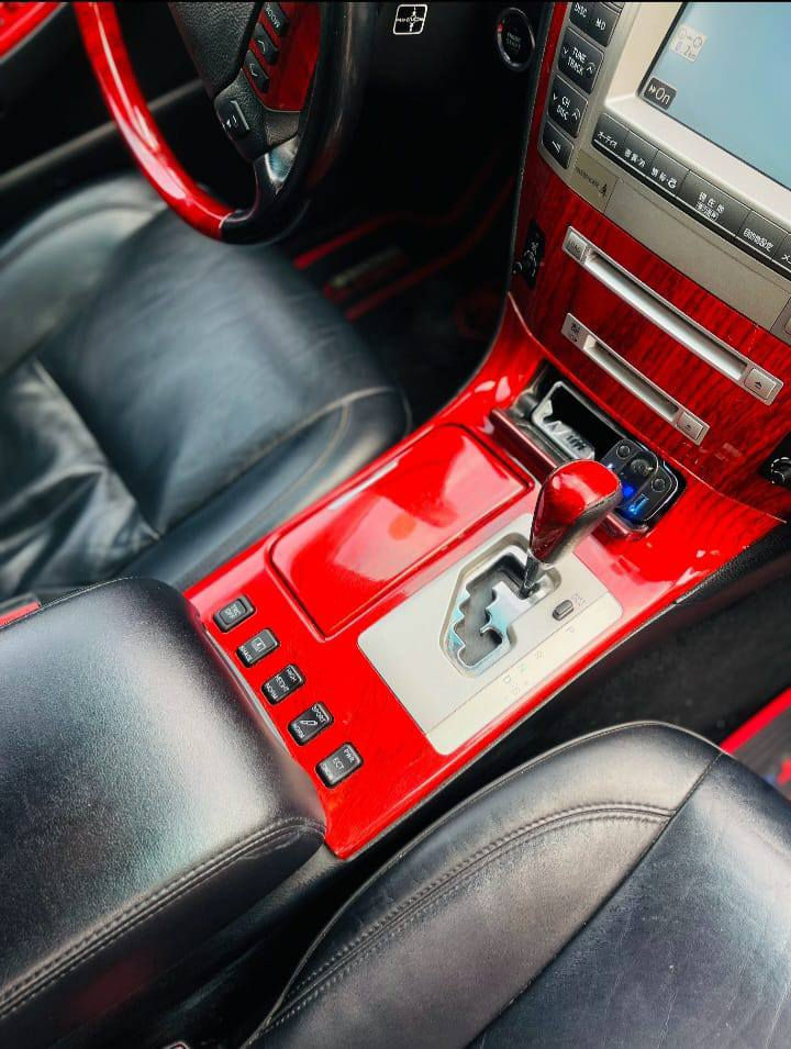 ياالله بسم الله ماجسته موديل 2000دخول جديدماشيه 59الف رقم بصره سنويه صادره الل 30تحويل ثاني يوم علمن لسياره مكفوله من الكص والضربه والصبغ عده صرخه تايربيه سياره نغل ونغله ماجسته وشغل 100ب100مكينه 8كيرعادي اوتماتيك تخم تايرقبل يومين شاده تبريدتتفه كشنات جوبلس بلادسياره فول ماحاجه اشرح وسعرجوه السوك اهل المصلحه يعرفون بسعرملكه 135وبيه مجال خوان اني مكلف باالنشرتكدرتستفسرمن صاحب الرقم ***********سياره جديده ومتعوب عليه حداده طوبه جاهزه من كل النواحي الف متخسرعليه
