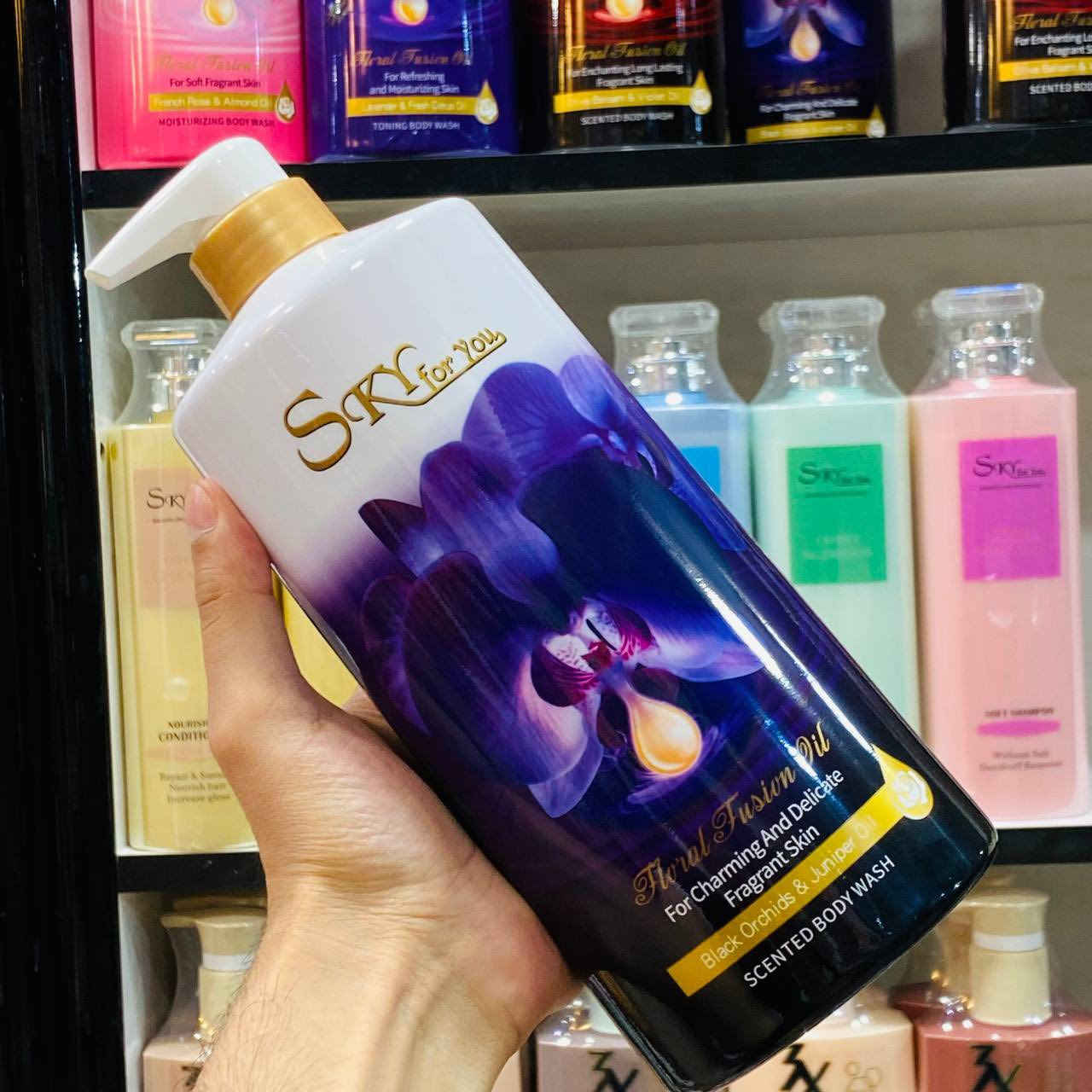 ✨ غسول الجسم المعطر SK for You ✨
نظافة عميقة مع ترطيب ونعومة تدوم طوال اليوم 💖
برائحة فاخرة ومنعشة (ورد، لافندر، أوركيد وغيرها) تمنحك إحساس انتعاش لا يقاوم 🌸

خلي روتينك اليومي مليان عطر وأناقة! �

حجم البطل 1028L 🎀


**إذا كنت صاحب هذا الإعلان وتريد حذفه لأي سبب، رجاءا أرسل رسالة إلى الدعم الفني**