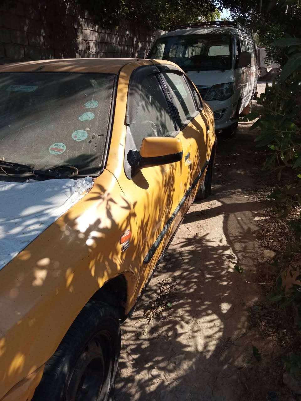 سمند11 حلوه شوفت عينك راعيه مااندله وقم كربلاء السياره بيه صوت بل مكينه ورايده 11 ورقه مكانه حله وهذا رقمي ***********
