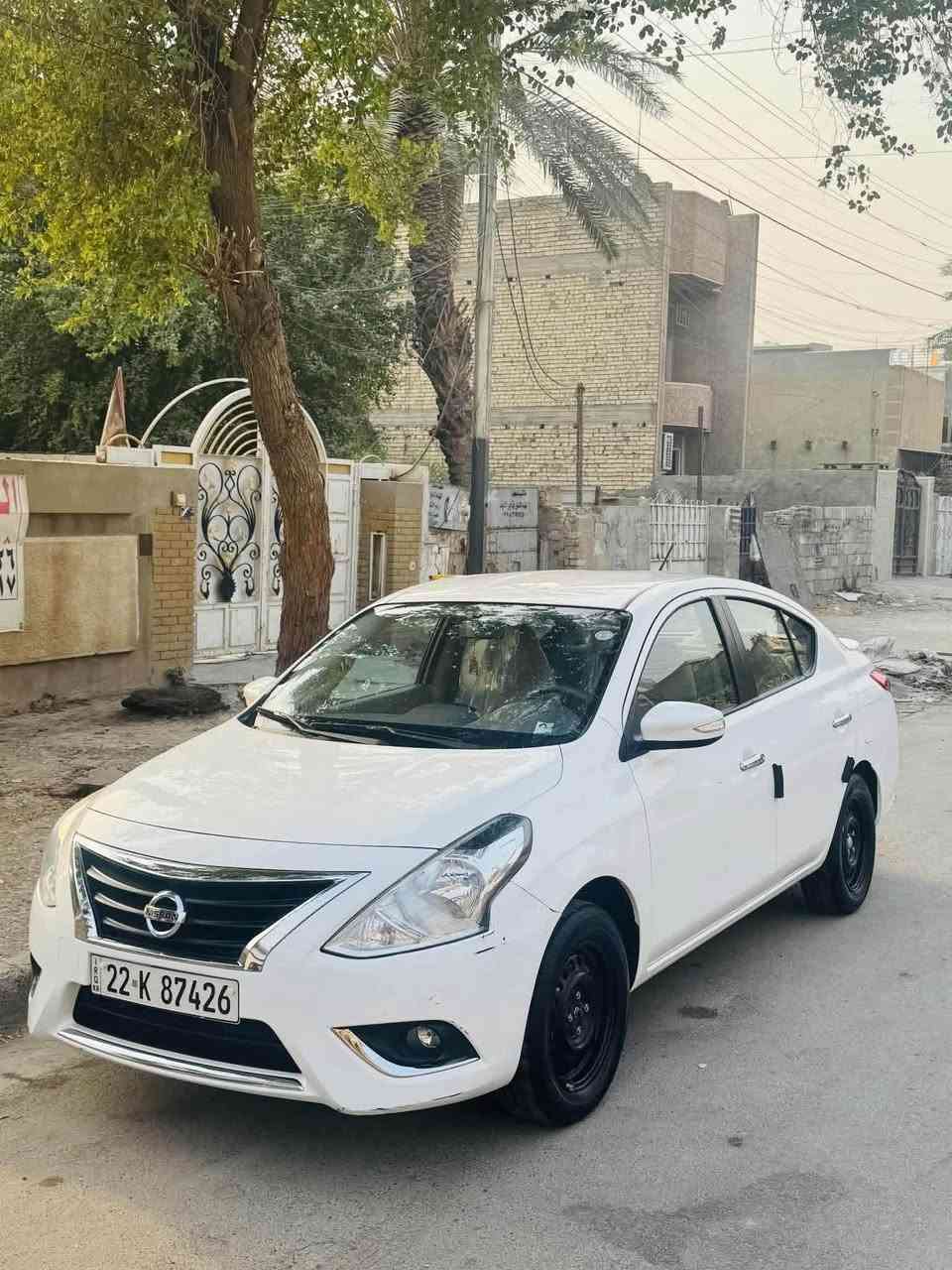 السلام عليكم اخوان نيسان سني2024 ماشي 52km بيه فقط ربع الجاملغ  بدون دواخل صبغ فقط اي استفسار خاص او *********** السعر 117 وبيه مجال
