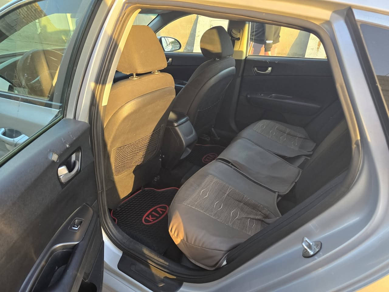 السلام عليكم مرخصت الادمن
اوبتما 2019 وارد امريكي رقم بابل سياره بسمي تحويل ثاني يوم سياره جاهزه ربع ماذب عليها المكان واسط قضاء الحي  للاستفسار *********** مكلف بنشر هاذ رقم راعيها السعر 128 فول مواصفات ماعده بصمه وفتحه قماره
