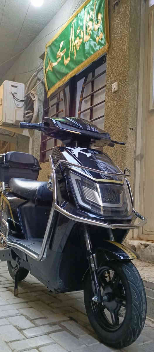 دراجه شحن للبيع 
📱الرقم***********
📍الموقع الكفاح قرب شروجه الجكاير
💸السعر700سبعمئه
