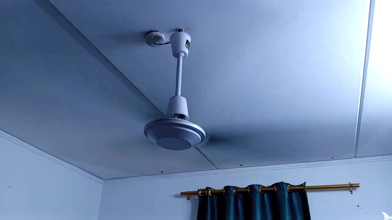 السلام عليكم عندي مراوح اثنين قيم واخذ ***********

