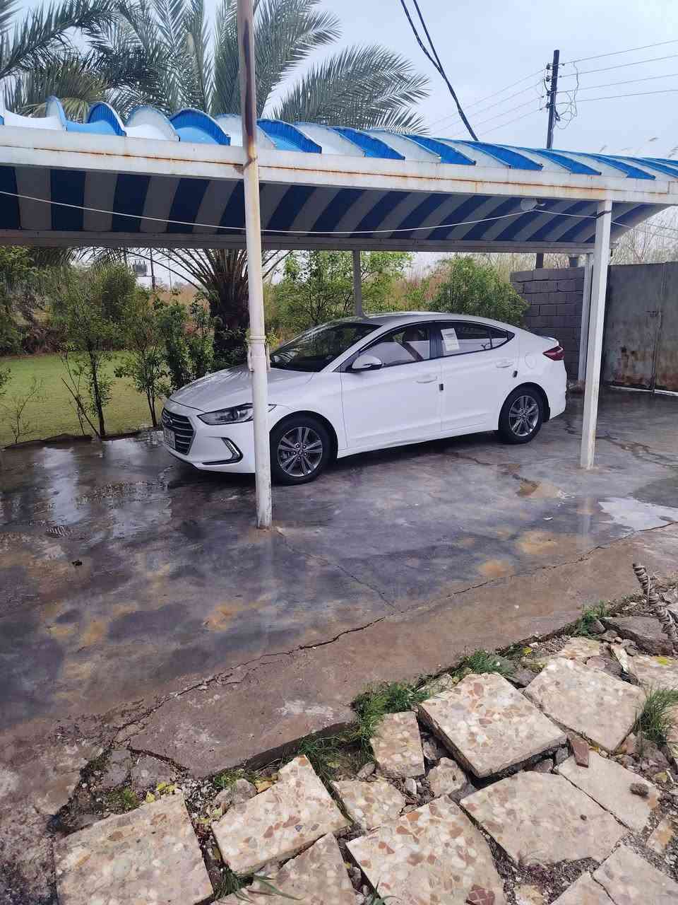 سلام عليكم
النتره للبيع موديل 2017 خليجي

سونار مرافق المنشور

رقم اربيل

ماشيه 113 الف 

مواصفات

تبريد قطعتين

محرك 1600 

تحكم استيرن

داخل لونين

حساس امامي خلفي

صندوك كهرباء

سياره جديد بمعنه الكلمه 

***********

مكاني بغداد قضاء المدائن سلمان باك 

الشراي يتصل
