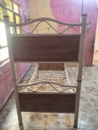 سرير طابقين