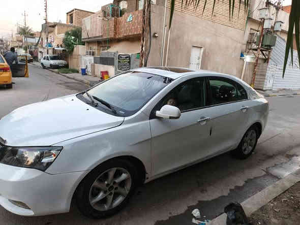 جيلي امكراند ec7 ٢٠١٣
ماشية ١٥٠ الف كيلو متر

سيارة حلوة مثل متشوفون بالصور بيها بارد جاملغات وتصليح خشم البنيد وبيها نواقص بسيطة

باسمي تحويل ثاني يوم

السعر ٦٠ وبيها مجال 

بغداد الكاظمية 

***********
