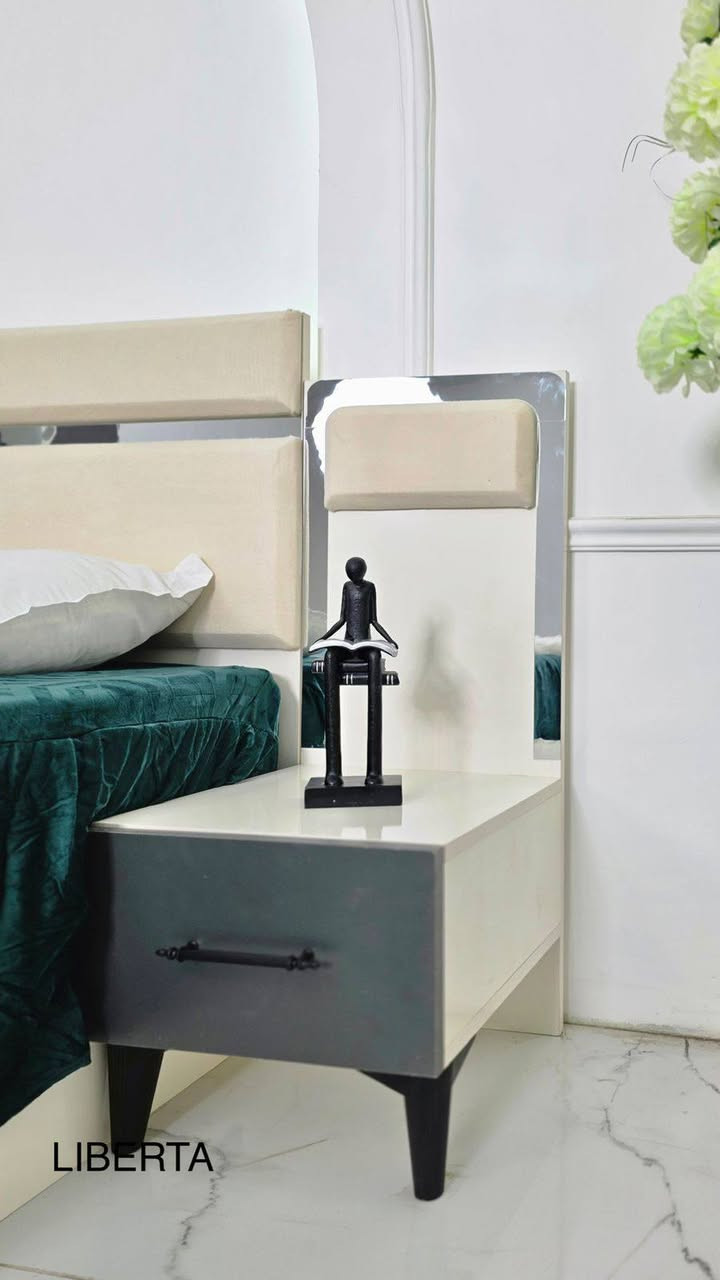 غرفه جديده تركيه
5 قطع  
بيها ضمان 5 سنوات 
السعر 535 
توصيل بغداد مجاني 
المحافظات 75 الف 
للحجز والاستفسار: ***********
