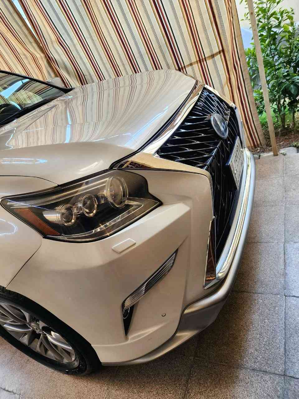 سلام عليكم لكزز برادو ..GX460 بريمي اصل 2014
رقم انكليزي- سنوية اصدار شهر الواحد 2026 
ماشيه 98 الف حقيقي 
كشنات قرميدي 
 فتحه سقف سلايدروف  
ثلاجة فول مال صيف والله 
تخم تاير اصلي ياباني برجستون
 تدفئة وتبريد بل كشنات + تدفئة ستيرن
كراسي كهربائيه / وضع قيادة السائق / اضويه لد LED نظام ترحيب انارة   
 سنترلوك
👈 تشغيل عن بعد 
مرايا كهربائيه شفط 
 شاشه لمس   
جكات 
 مثبت سرعة   رادار واكف 
 4كامرات    360       
 كشنات جلد قرميدي لون
كشنات خلفي كهرباء 
 •حساسات امامي وخلفي 
ملاحظة /  الدعامية الخلفية مصبوغة سيارة متوقفة ع رصيف وانطخت الخطاء من سايق تكسي 
مكاني بغداد/ اليرموك 
لل استفسار ***********
