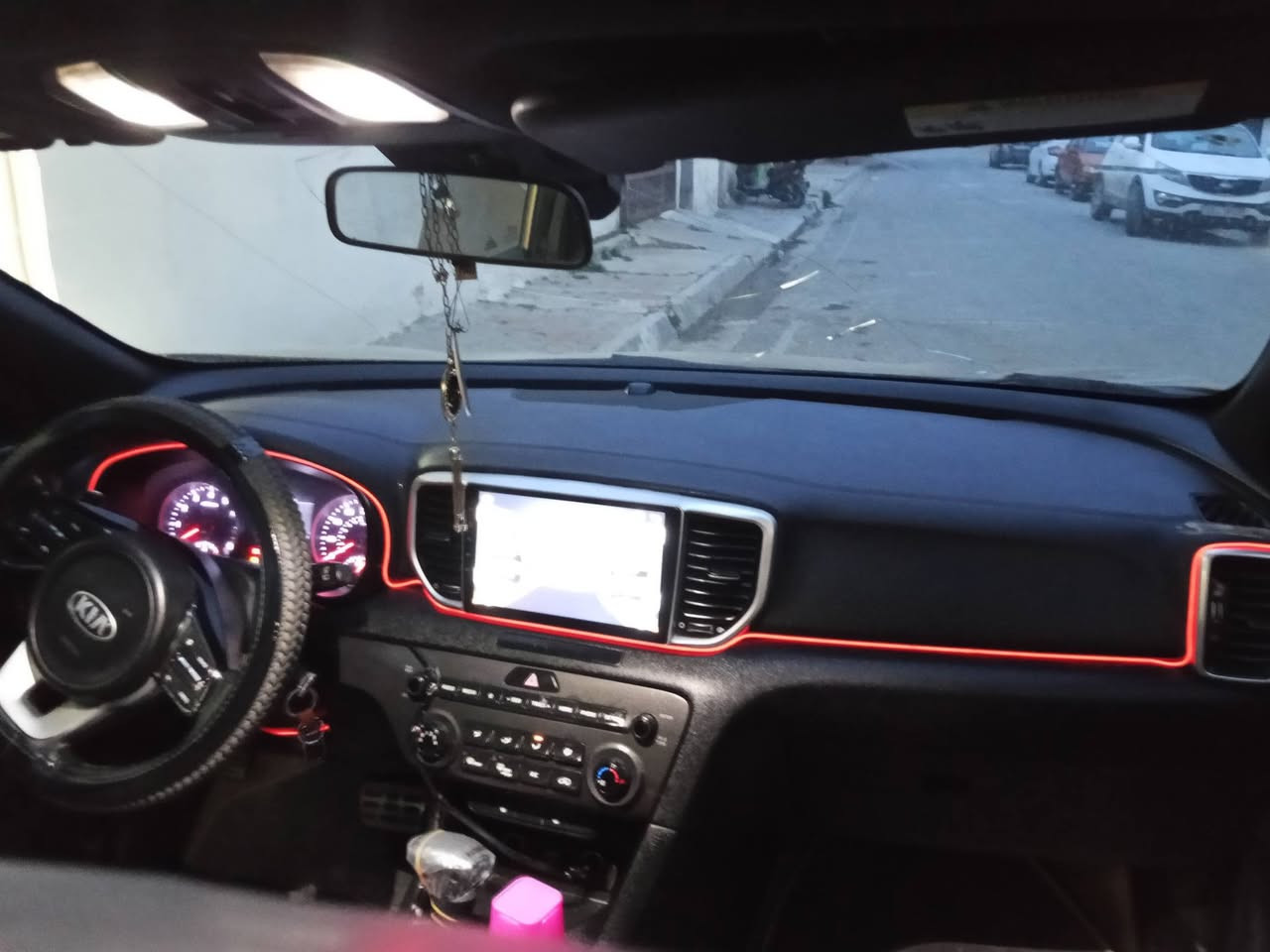 سلام عليكم سياره سبوتج موديل2020فول مواصفات ماعده البصمه السياره فول وماناقصه أي شي السياره نضيفه محرك جي تي السياره ماشيه 12الف وارد امريكي رقم السياره بغداد بيع او مراوس نزل الي عندك الرقم 0779003437واتساب أو مكالمه مكان السياره كركوك


**إذا كنت صاحب هذا الإعلان وتريد حذفه لأي سبب، رجاءا أرسل رسالة إلى الدعم الفني**