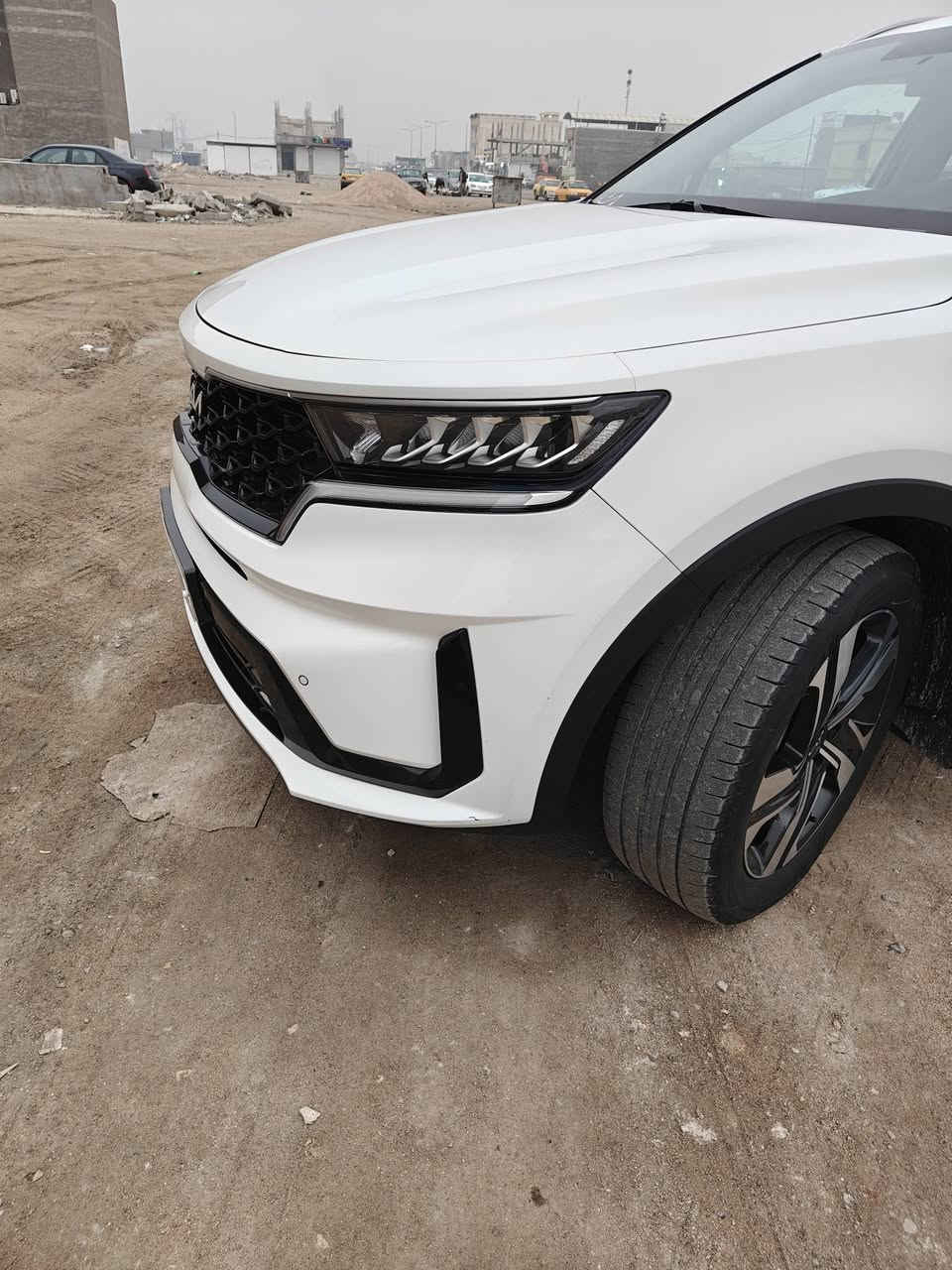 السلام عليكم كيا سورنتو للبيع مديل 23 خليجي رقم اربيل باسمي مكفوله على وضع الشركه ماشيه 47 قابل للزياده محرك سته يلندر كير ماوص السعر 290 مع المجال للاستفسار اتصال *********** علمنا مكان السياره بصره
