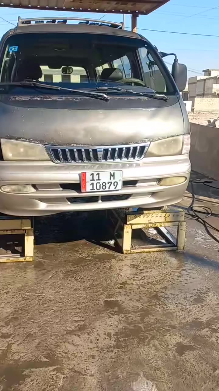 السلام عليكم  بريجو سياحي موديل2001 مكانها بغداد تاجيات بيها خياسات بسيطه وبيها شاصي ايمن معمر رقم بغداد انكليزي باسمي اجره سنويه ٢٠٢٧ سعر ٦٠ بيها مجال قليل ***********
