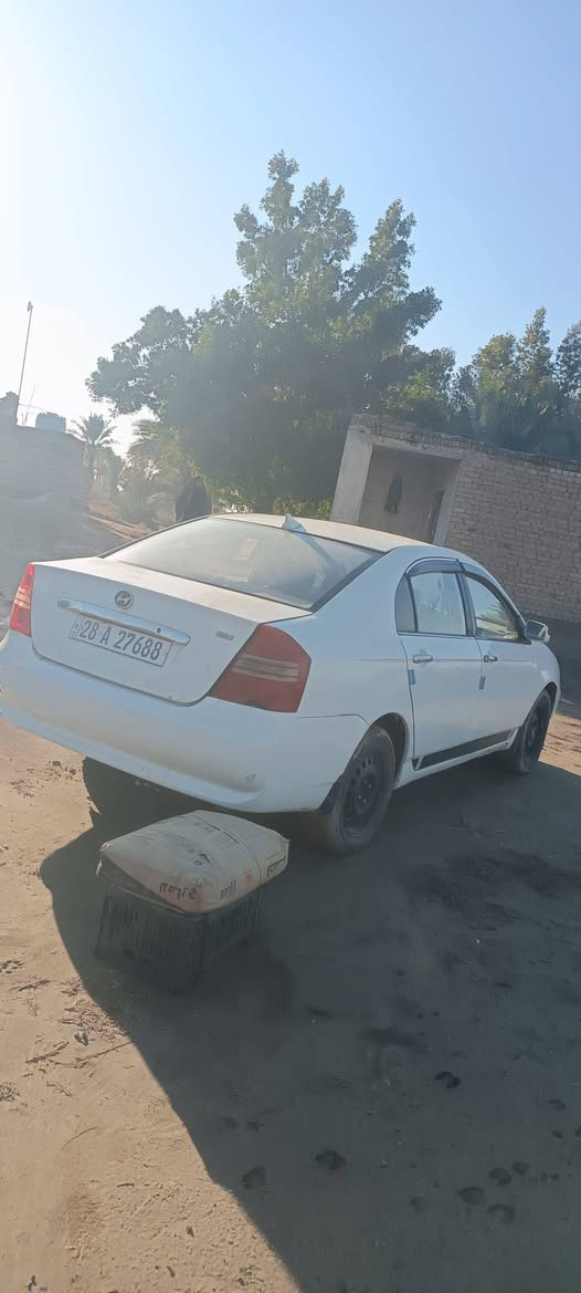 السلام عليكم ليفان 2014 محور كير ومكينه كورلا بيكاتشو 1600 مكفوله من الضربه بيهه بس رشات صبغ اثر جراد
سماعات اربعه شاشه دشبول شغال كله
بيه بس النمره الاخيره ما تجي يعني كلجات كير
بس هاي مشكلتهه 
المكان الشاميه
السعر 40$
***********
