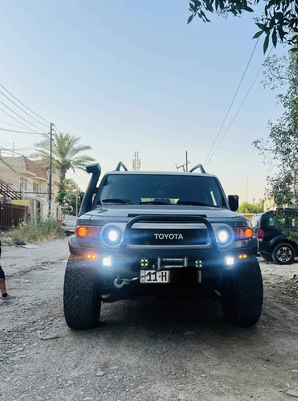 السلام عليكم
تيوتا fj 2008 خليجي فول مواصفات 

مرفعه 2 انج مع تخم ويل وتاير امريكي 

بيه ونج امامي بلادي شغال 

دعاميه حديد امريكيه اصليه 

كير محرك تبريد صدر فور ويل اي تراك تراك هوك كله مكفوله

بيه صبغ حزام بدون حادث والقماره بدون صبغ

السعر 160$ 

موبايل ***********

بغداد السيديه غير متواجد ع النت
