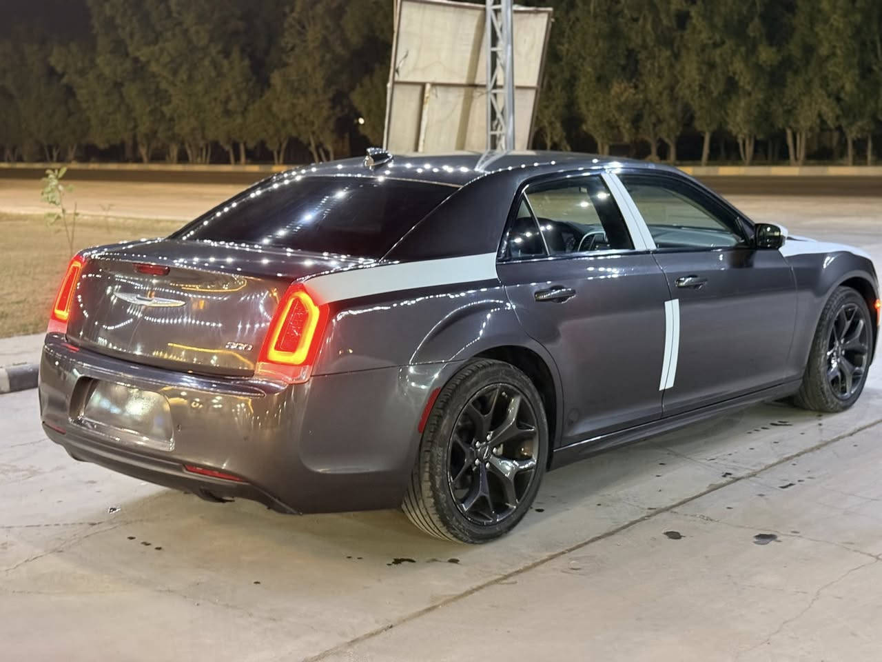 للبيع اوباما 2022 S فول
عدا البنراما حادث حرق الجنطه

وربه الجاملغ بدون دواخل بدون ارباك

مرقم بغداد بسمي السعر 268 وبيه مجال 

للتصال ***********
