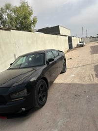 تشارجر ٢٠١٠ • رقم شمالي • قير ومحرك