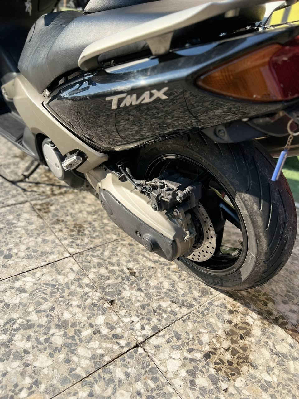 سلام عليكم تي ماكس موديل 2008 نوزل 3 سويچات سكيورتي دراجة كفالة عامة كفر ومكينة دراجة سليفون

صار لها شهرين من نازلة رمبة السعر 28 وبيها مجال شي بصيط دراجة فول نضافة ومضح كلشي بلفيديو
 الاستفسار ‭٠٧٧٦ ٢٤٨ ٦٧١٧‬ مكاني بغداد زعفرانيه
