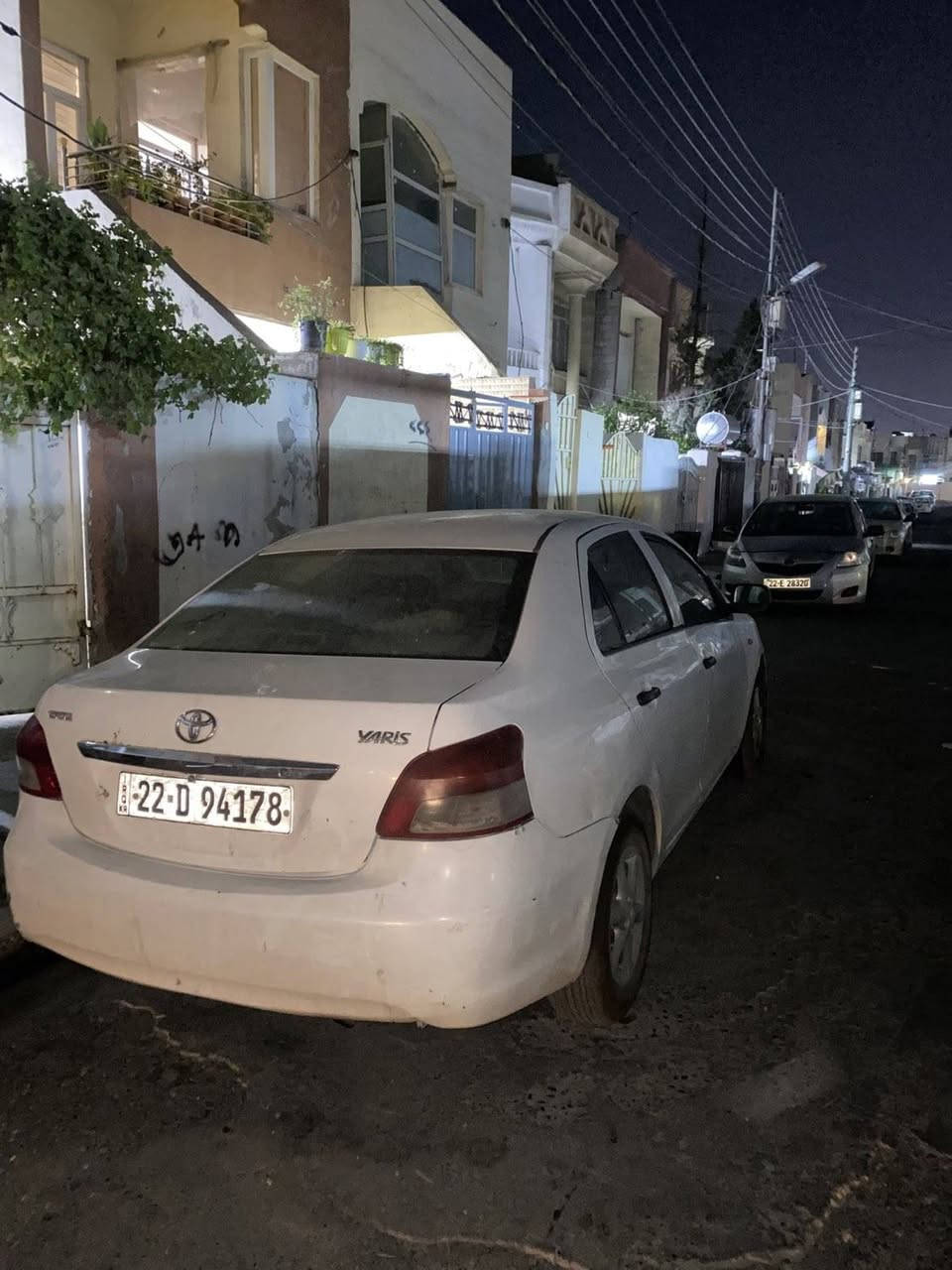 توێتا یارس بۆ فرۆشتن مۆدیل ٢٠٠٧ مەکینە گەورە ١٥ گێڕ و مەکینە و تەبرید کارەبایات هەموو بەشەرت وەرگەڕاوە بە لای سەکن دووپارچەش لای سایەق بۆیاغە پێش و پشت کەپس بەبێ ژۆرێ سەقفیشی نیتی سەنەوی و ڕەقەمی نوێیە ژمارە مۆبایل *********** أربيل, العراق
