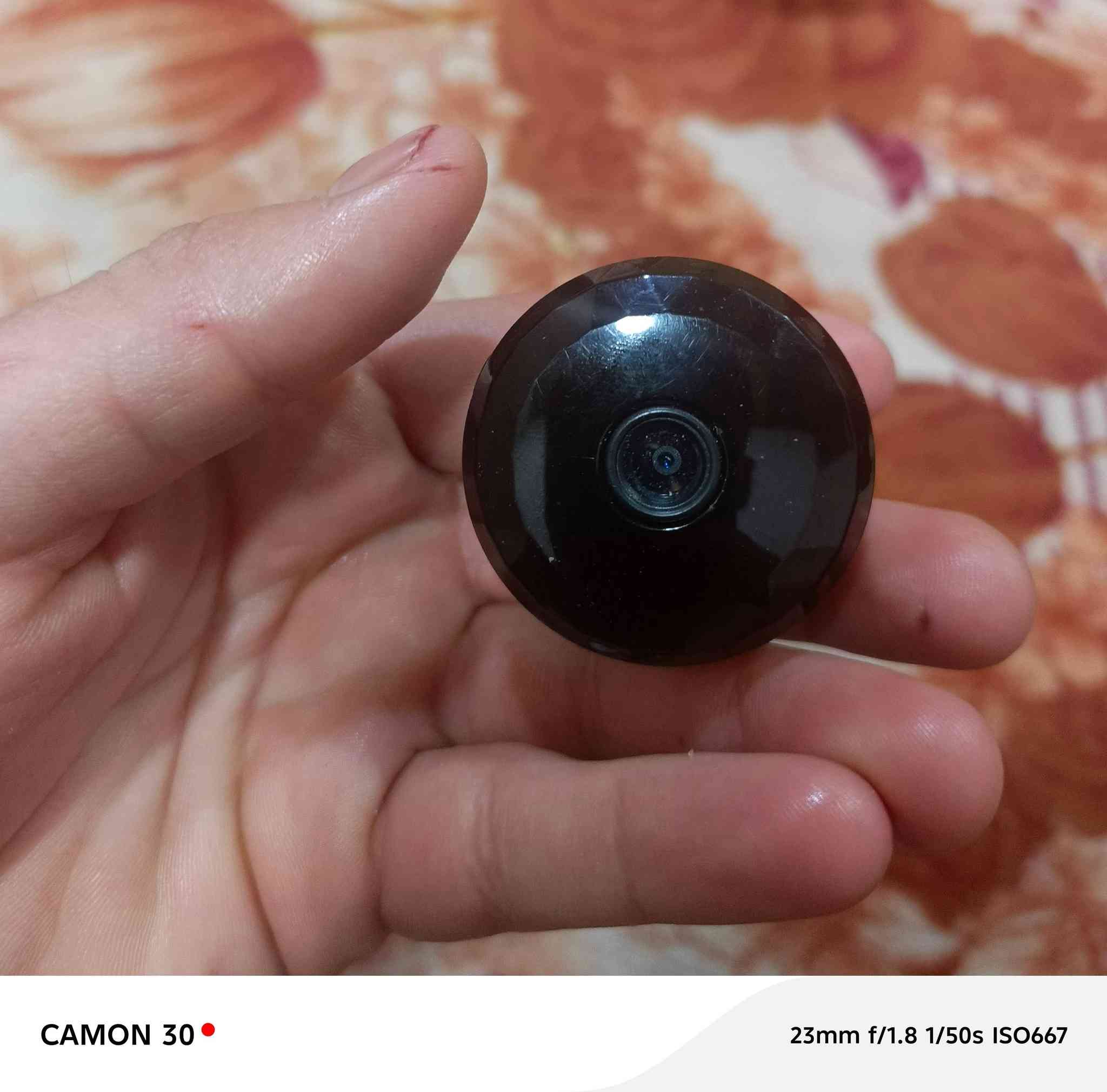 سڵاو هاوریان ئەو کامیرا بچوکەم هەیە بوو فروشتن HDمیموری 64گیگای تیدا بەکار نەهاتوە دەنگیش ئەگوزیتەوە نرخی 55هەزارە


**إذا كنت صاحب هذا الإعلان وتريد حذفه لأي سبب، رجاءا أرسل رسالة إلى الدعم الفني**