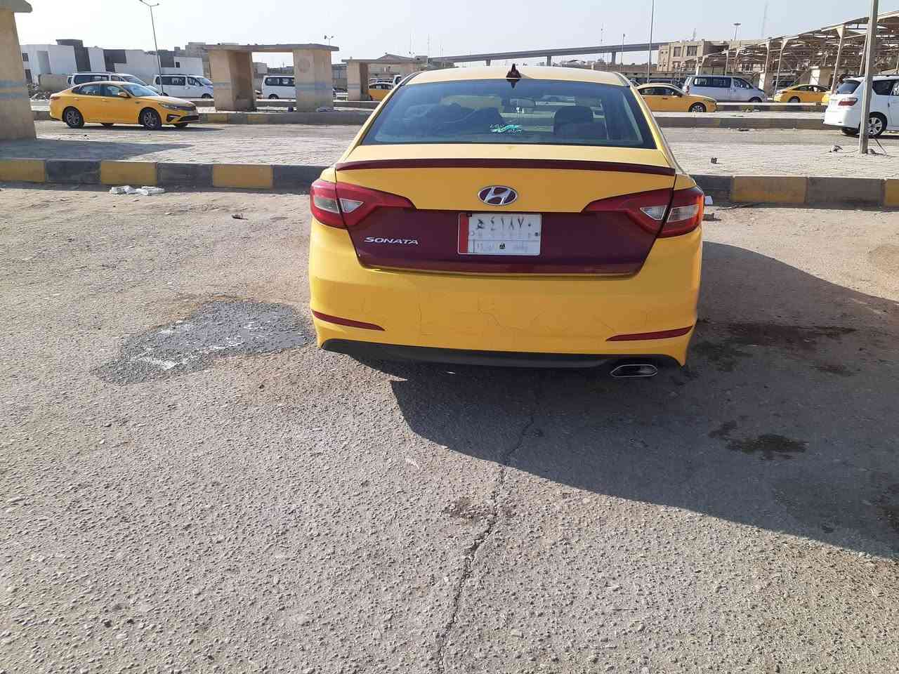 سوناتا 2016 وارد امريكي بيها تبديل باب السائق والباقي ليبل واحد رقم بغداد انكليزي باسمي مصفره هيئه و غرامات محرك 2400 السعر 120$
المكان ناصريه مركز 
للإستفسار اتصال على الرقم 
***********
