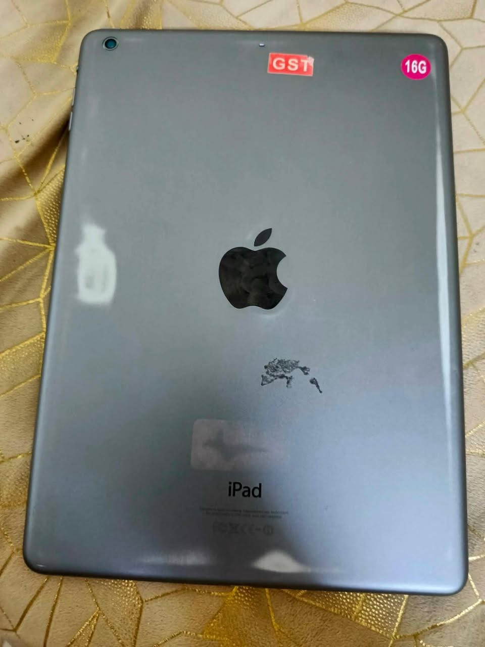 سلام عليكم ايباد  ما مبدل بي ايشي مراوس بجهاز


**إذا كنت صاحب هذا الإعلان وتريد حذفه لأي سبب، رجاءا أرسل رسالة إلى الدعم الفني**