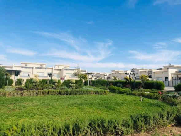 🏠خانو بۆفرۆشتن لەبان ستی(بامۆک)
📏ڕوبەر:200مەتر
♦️خانوە تازەکانە بەهەیکەلی و بەتەواوکراوی دەیفرۆشین
♦️ڕوی سلێمانی دەکەوێتە سەر کۆڵانی بیهارتۆن خەدەماتی هەیە
♦️نرخی زۆر گونجاوە
🔻بۆزانینی نرخ زانیاری زیاتر پەیوەندی بکەن
☎️📞 ***********
