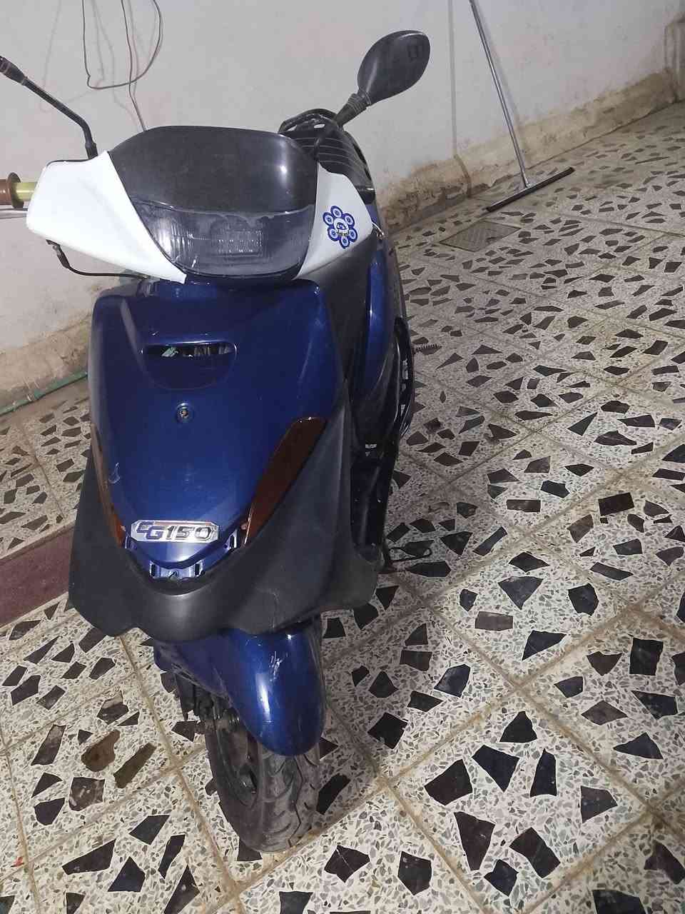 سلام عليكم ورحمه الله وبركاته 
فراشه  لبيع كامله مكمله 
شلعه ومعدل فوللل 
مراوس مراوس فقط 
شعندك نزل عنواني صويره 
***********
