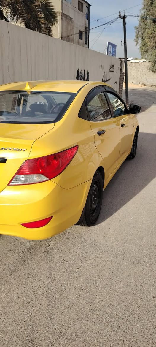 السلام عليكم اكسنت 2013 خليجي 1600 مصفره هيئة وغرامات بيها منضومة غاز سياره كامله من كل النواحي السعر 75 مكان السياره بغداد الطوبجي 

***********
