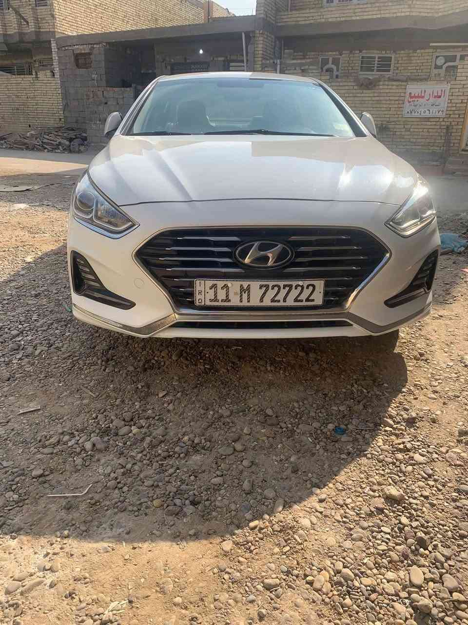 سلام عليكم سوناته لبيع 2019خليجيه فول ماعده الفتحه السياره مكفوله كفاله  المحرك 2400دوش رقم السياره بغدادمميز السياره حلوه وجاهزه من كلشي السعر 185وبيه مجال مكان السياره بغداد الغزاليه رقم***********
