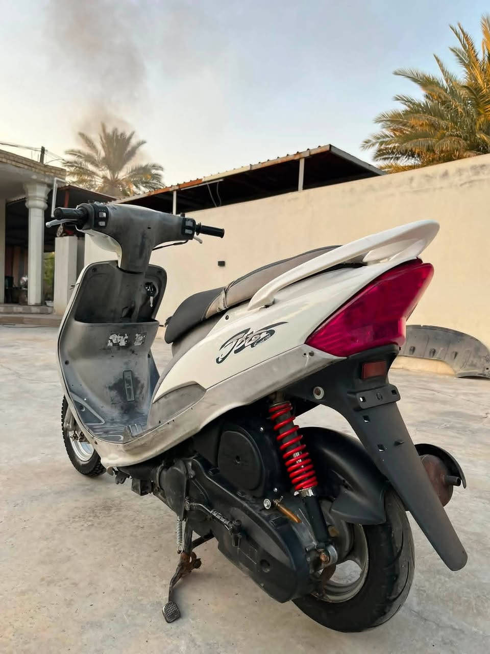 سلام عليكم  دراجه ماكس  49 بلاد ما مفتوحه سعر 300وبيها مجال مستعجل عله بيعتها  ***********
