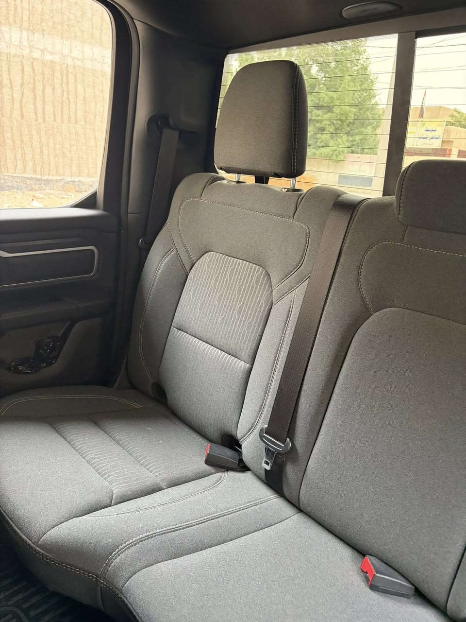 السلام عليكم للبيع بك هورن سيارة جديدة ولله الحمد ٢٠٢٣ ضربتها قرب قبق البنزين ٦ سلندر ٣٦٠٠ ايتورك ماشيه ٢٩ الف كيلومتر 
للاستفسار ***********
