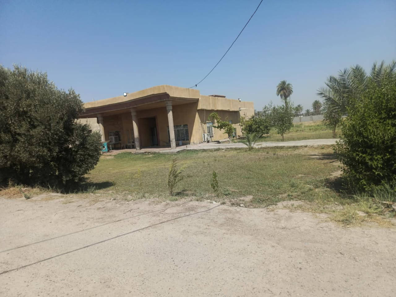 السلام عليكم
دونم طابو 25 مع دار يحتوي على 3غرق نوم + مطبخ+استقبال بيت كبير ومرتب باقي التفاصيل *********** العنوان ابي غريب قريب الدولي جامع عثمان
