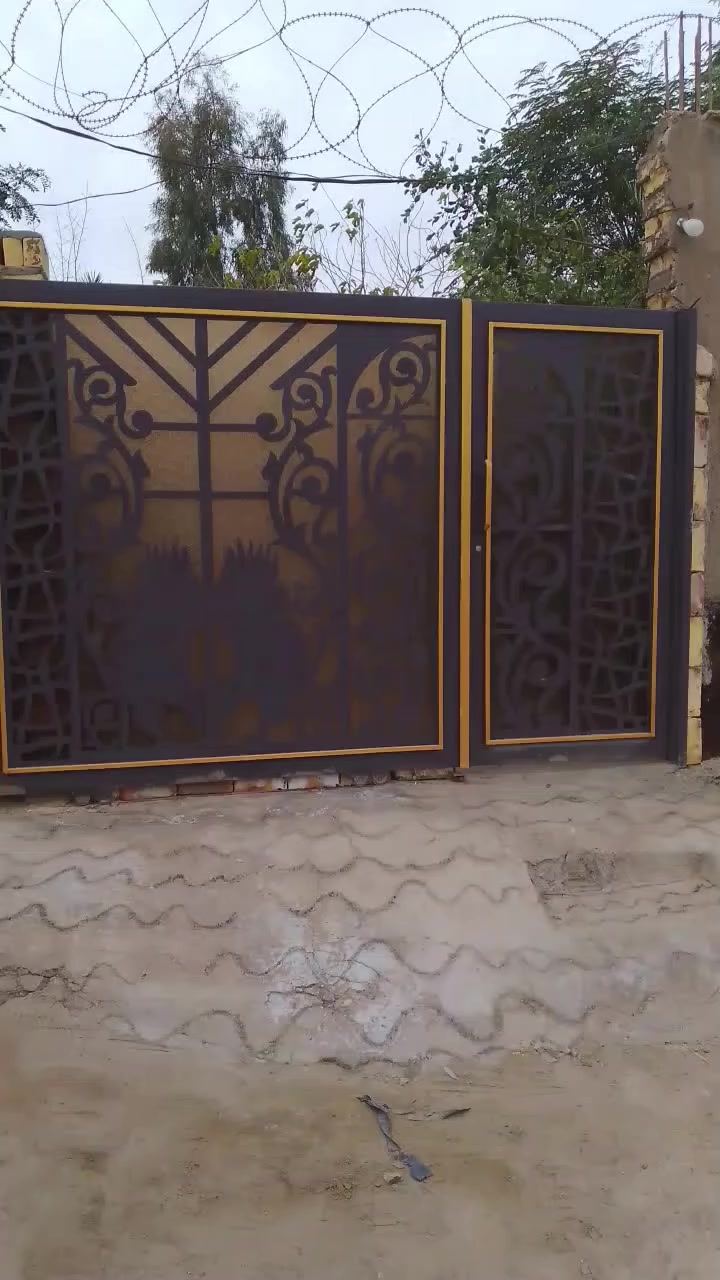 السلام عليكم . قطعه ارض للبيع المكان الولاية حي الدسيم .. ملاحظه تفاصيل القطعه  بالفيديو..***********
