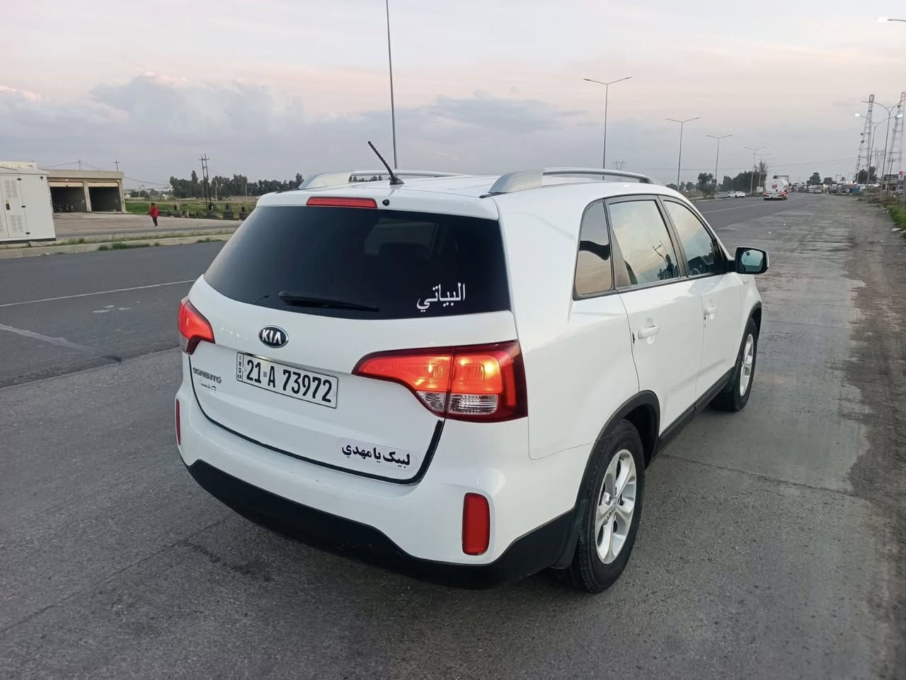 سلام عليكم
سياره سورنتو 2015 
كلين من صبغ والتعديل 
محرك مفتوح 4سلندر 
7راكب 
تبريد ثلاثه قطع 
تاير جديد 
مكان كركوك 
رقم :هاتف /***********
