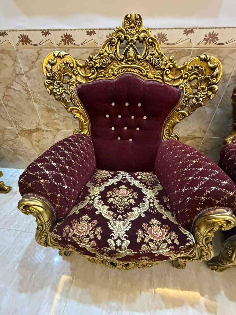 تخم ملكي للبيع
سعر ٥٠٠
الاتصال ***********
