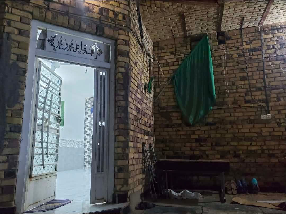 بيت للبيع 💥💥من صاحب البيت شخصيا لا مكتب ولاشي 💥سند 25 طابو زراعي سعر #75 حي الجامعه مساحه 200م مشمول بالتطويب مرقم يحتوي على 2 غرف صالة مطبخ استقبال صحيات داخليه وخارج وكراج سياره مرتفع عن الشارع  الشراي يتفضل خاص 🤝


**إذا كنت صاحب هذا الإعلان وتريد حذفه لأي سبب، رجاءا أرسل رسالة إلى الدعم الفني**