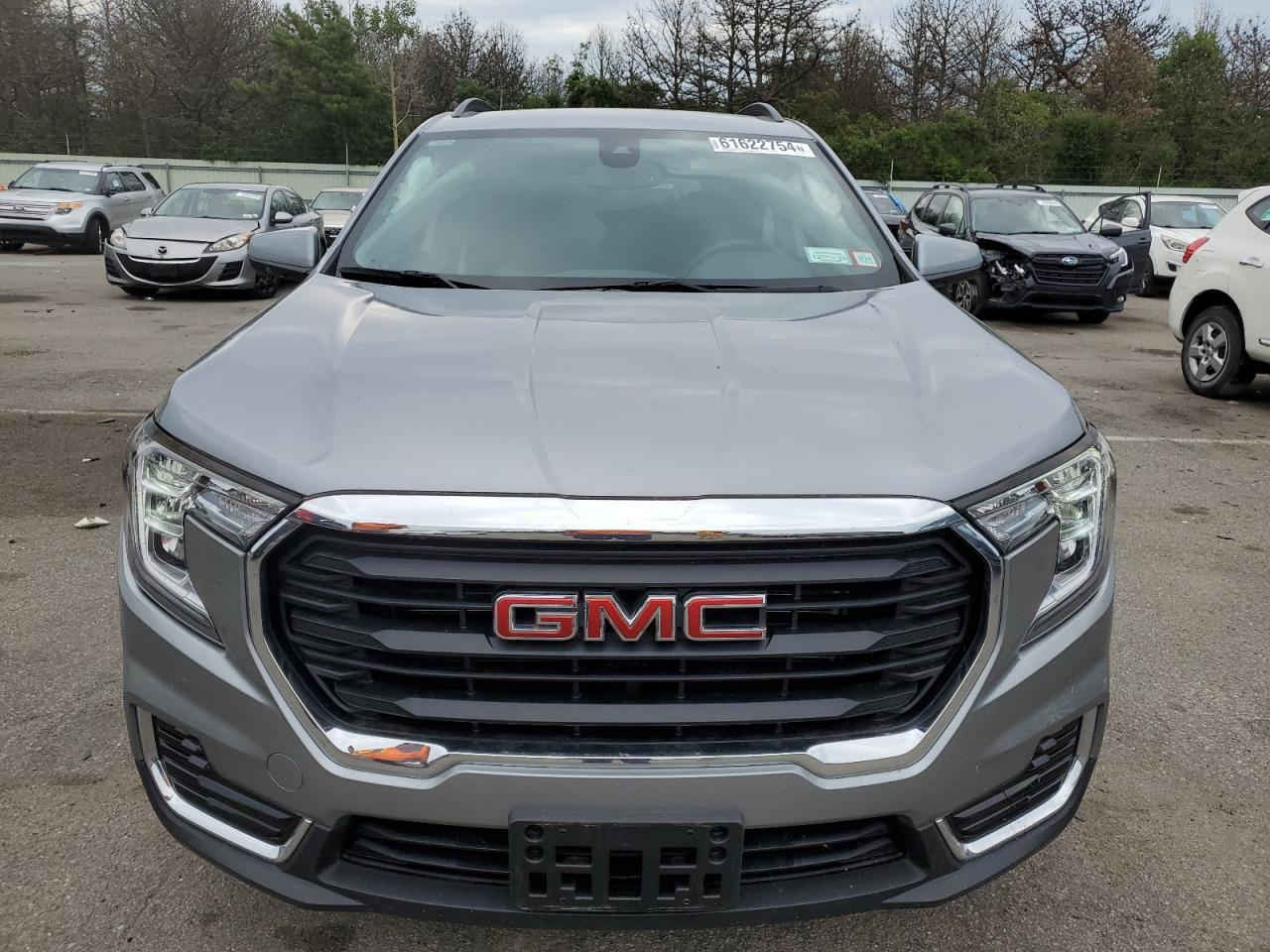 جمسي تيران AT4 GMC موديل 2024 السياره اعلى مواصفات ب التيران فول الفول شنو ببالك مواصفات بيها 1/1

 كشنات جلد اسود تدفئه 
كاميرا دواره ستيرن
شاشه كبيره (ايباد) للتحكم في ايعازات السياره
تبريد قطعتين امامي خلفي
لايت زنون + كشاف+ حاجب زنون
منافذ USB امامي خلفي
سستم صوت متكامل
تحكم سترين جهتين
نضام ABS مانع انزلاق
كشنات كهرباء
كشن ذاكرة
رادار امامي
جنطة كهرباء
بصمة 4 باب
تشغيل عن بعد
فور ويل 
رادار جانبي (نقطة عمياء)
سايد بريك بصمة
رادار خلفي
ويل كب حجم 17

كشنات تدفئة 
عارضة بيانات على دشبول الامامي 
حساسات خلفية
كامرات 360 درجة 
باقي المواصفات غنيه عن التعريف
رقم السياره اربيل 
مكان السياره ميسان العماره 
السيارة شبه زيرو ومكفولة  *
ضربة سيارة مصلحة بارد وقطع من الوكالة بدون اي صبغ . الضربة موضحة بلصوره * خالية من الصبغ تماما *****
ماشية 15 الف

السعر :218  ورقة *  
رقم الهاتف : *********** عمارة, ميسان
