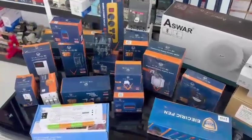 ⚡يتوفر كافه مواد الكهربائيات لدى فانوس ومن ارقه النوعيات 
 
⚡متانة عالية 
ضمان 25سنة 
 ___________________________ 
⚡ يتم ذكر السعر على الخاص لاختلاف كميات السحب 
______________________________
⚡ اوقات الدوام يومياً متواجدين من الساعة 8 صباحاً حتى الساعة 8 مساءً
⚡ أيضاً يوم الجمعة متواجدين 
_________________________________ 
⚡فانوس لتأسيس المواد الكهربائية والصحية والإنشائية

⚡كربلاء المقدسة _ حولي سيد جودة _ مقابل مستشفى الكفيل 
الموقع الجديد عامود 1368

⚡للإستفسار عن الأسعار والتفاصيل الإتصال بنا 
☎️ *********** 

✉️ او مراسلتنا عل الخاص 

⚡يوجد توصيل داخل كربلاء المقدسة وجميع محافظات العراق

