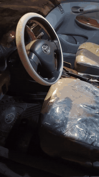 السلام عليكم  البيع كورولا 2009 أمريكية *********** (***********
