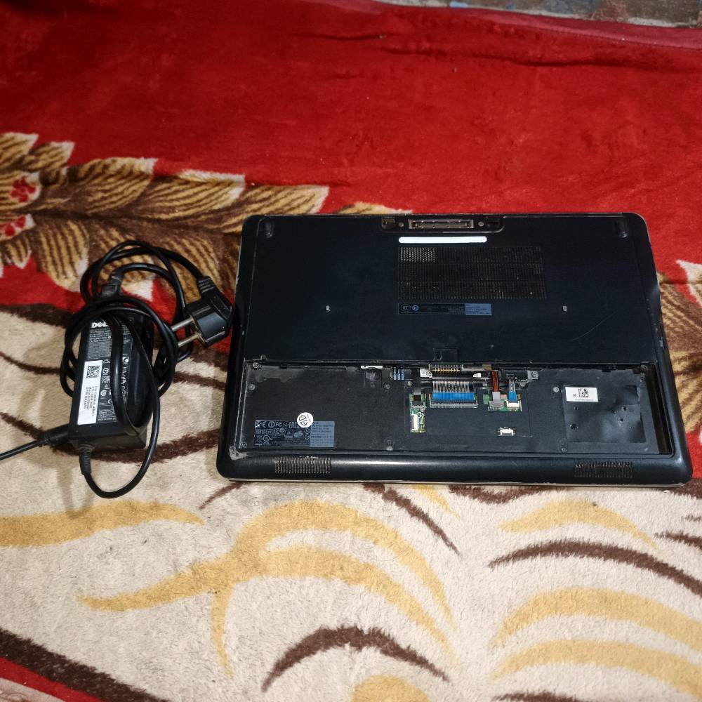 بايسكل ياباني نقص جوب أمامي وبريك خلفي السعر ٤٠ ألف. وبيه مجال

مصدات أم الاضوية تشتغل ع أي دراجة جديدات السعر١٥الف
لايتات بوكسر دايون الأسود ع ٨ آلاف الفضي ٥الاف والزنون أبو العدسة الجبيرة ٣ الاف

لابتوب شغال بدون بطارية وية الشاحنة الأصلية ب٤٠ الف
توصيل ماكو هذا رقمي وتواصل وياي ***********
مكاني بغداد التاجي سبع البور مجمع المختار السكني