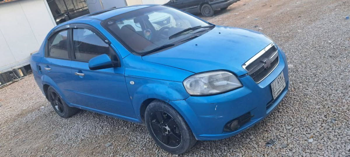 السلام عليكم بيع مستعجل بسبب ضرف طارء
افيو ٢٠٠٧ أمريكي مسكر ١٦٠٠ رقم بابل مصبوغة عام فول اوتوماتيك السيارة ستوني معمرها تعميره كاملة محرك كير حدادية تخم تايرات باتري السيارة بيها فتحة وتحكم ستيرن السيارة عوزها بس دعامية امامية والتبريد بس غاز موجودة بالنجف سعرها ٤٥ وبيها مجال تليفون ***********
