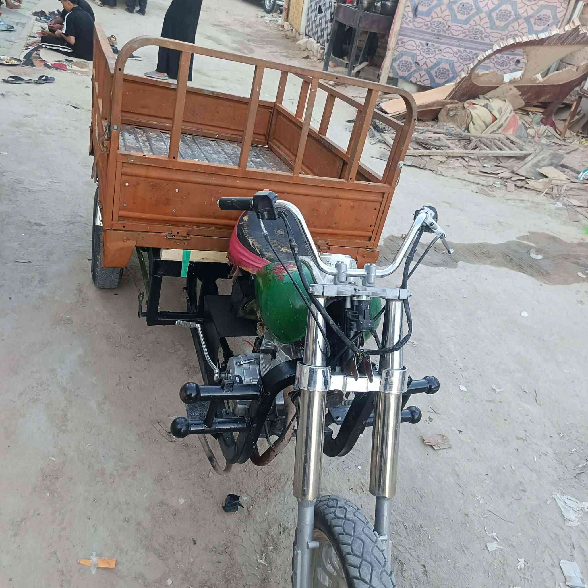 سلام عليكم ستوته للبيع امتيار لون ازرك مكينه 25 ما مفتوحه اكسل جمره ويل كدام نضيف تايرات جدد بديها نضيف شاصي بي بس خياس مال البريك الوره قليل عوزها باتري ما بيها ستوته كلك كلك كلك مكاني نجف حي رحمه اسويلك مكاتبه مكتب عن سرقه اسعر 850 بيها مجال قليل حك جيه ***********
