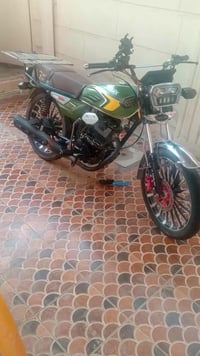 للبيع دراجه سيفان موديل 2025 مجفته مكينه باقي كله كامل اوراق اسكنر دبل...