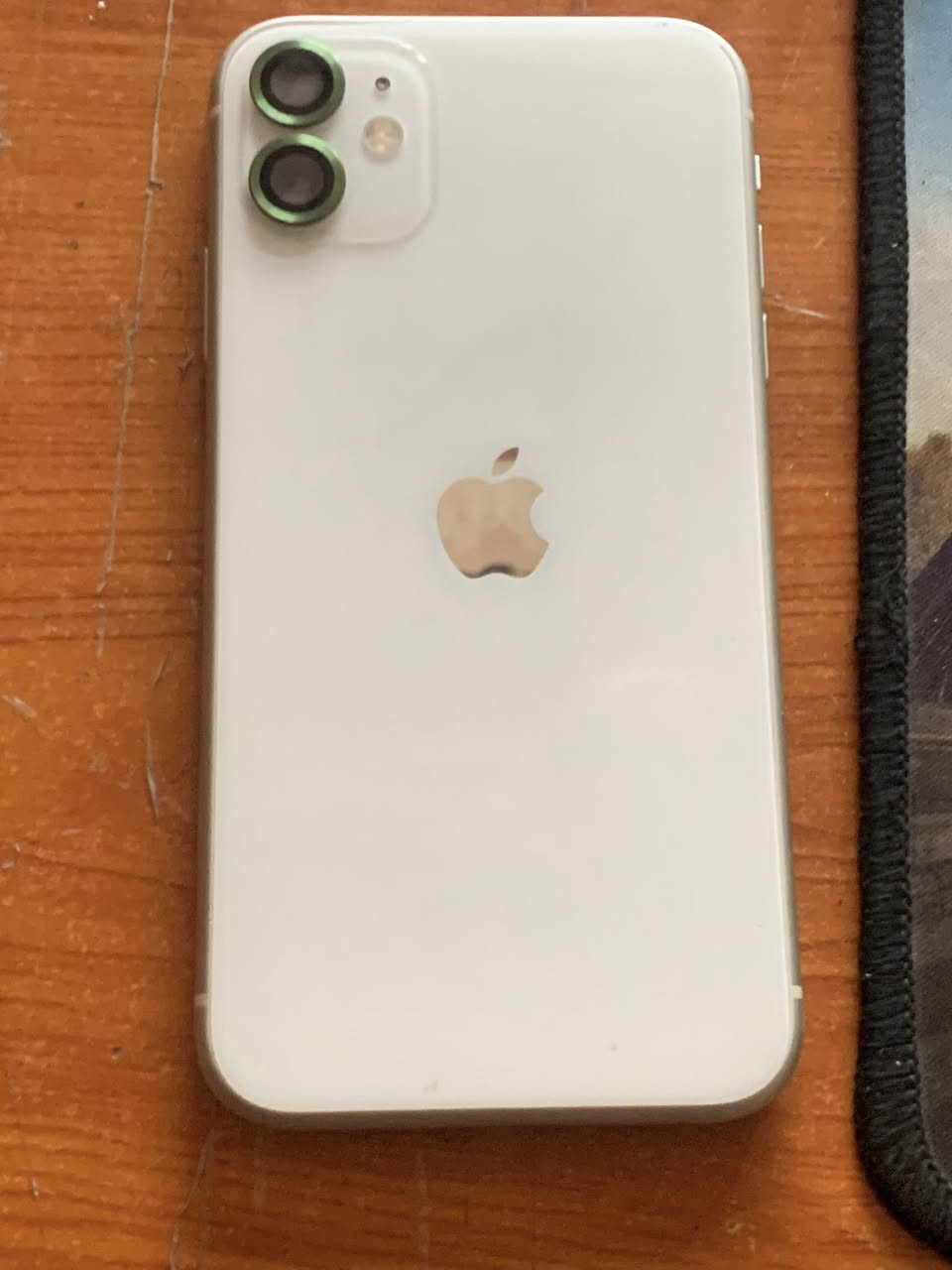 مكلف بالنشر 
ايفون 11 عادي
ذاكره 128
بطاريه 95 شرط بالشحن 
***********
راعية طه الطائي
رااسلو
