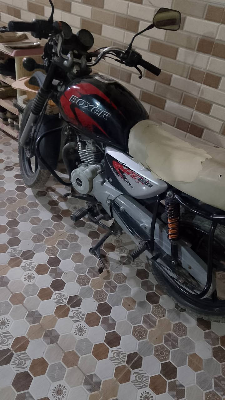 سلام عليكم دراجه للبيع بوكسر اوراق كربلاء الحسينيه ***********
