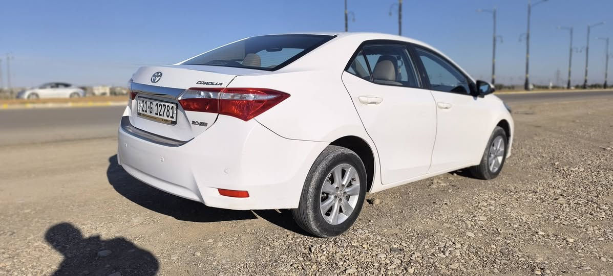 کرولا خلیجي 2014.ابيض ثلجي..بيه قطعةو 3شبر.صبغ.بدون دواخل.بعد مكفول.تبريد.صدر.تايرات.دواخل مكفول.سعر 127$.مجال.مكان كـــفري.كـــلار..***********
